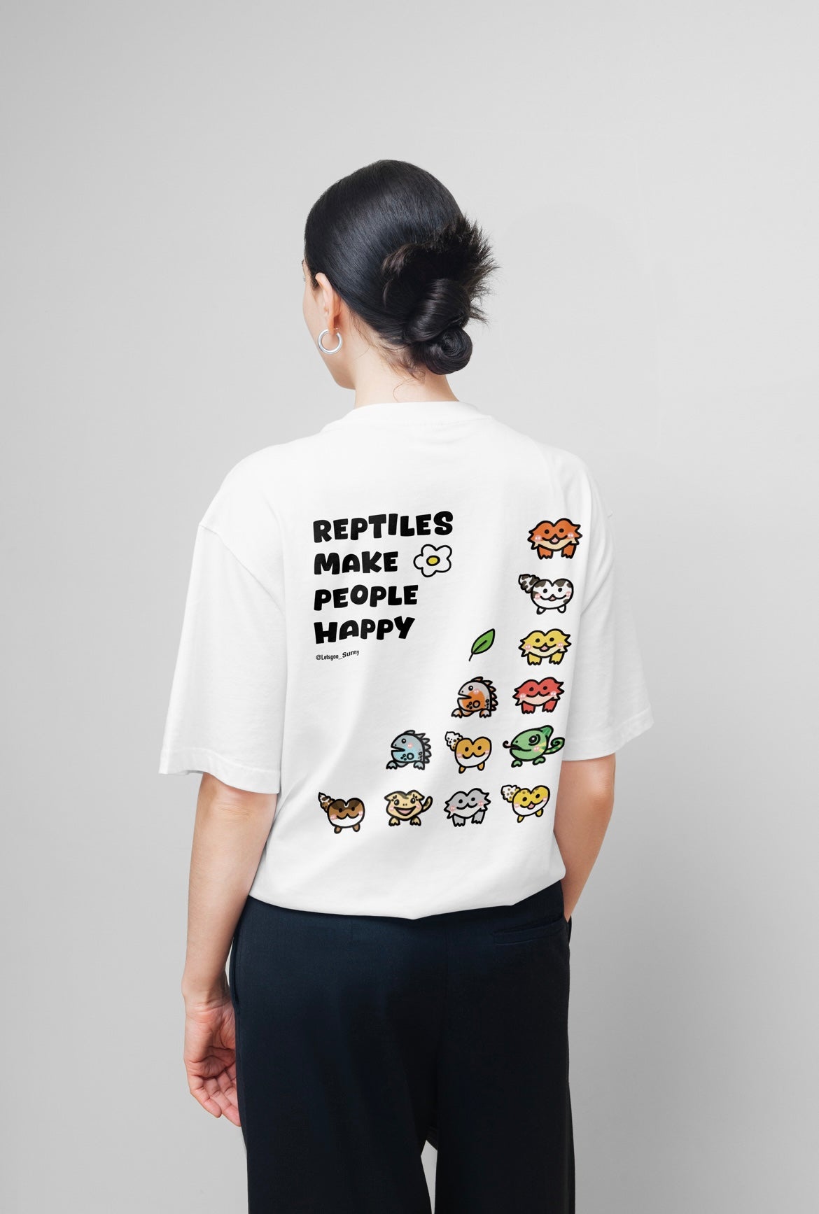 原創爬蟲插畫T-shirt (Reptiles make people happy)